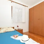 Apartment Apartments With Parking Space Arbanija, Ciovo - 5228