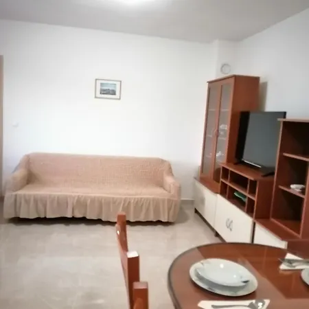 With Parking Space Arbanija, Ciovo - 5228 Appartement *