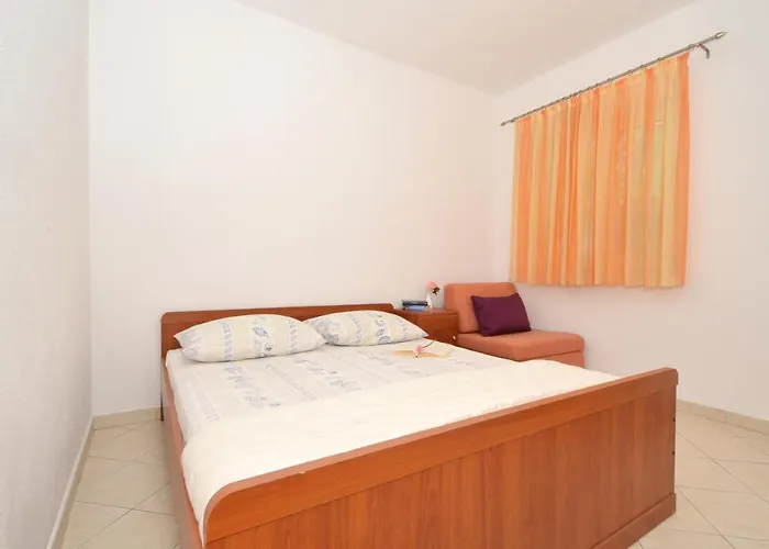 With Parking Space Arbanija, Ciovo - 5228 Appartement