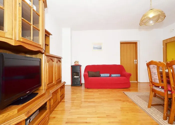 With Parking Space Arbanija, Ciovo - 5228 Appartement *
