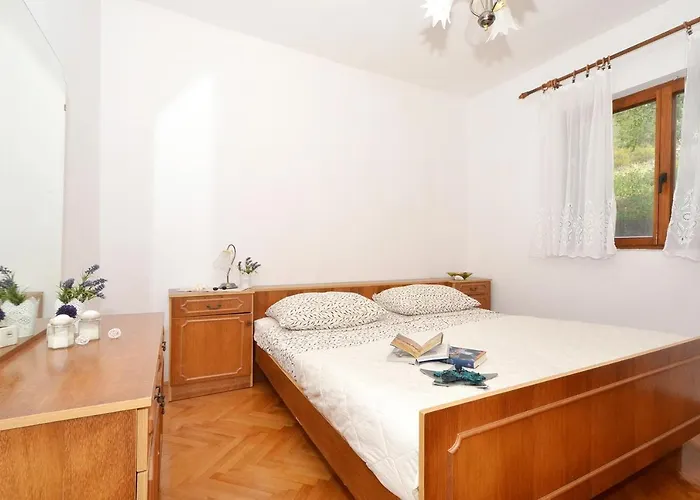 Appartement With Parking Space Arbanija, Ciovo - 5228 Trogir