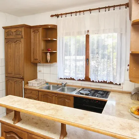 Apartment Apartments With Parking Space Arbanija, Ciovo - 5228 *