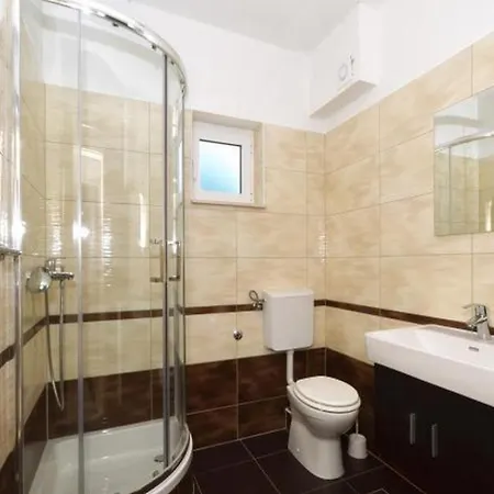 Apartments With Parking Space Arbanija, Ciovo - 5228 Apartment