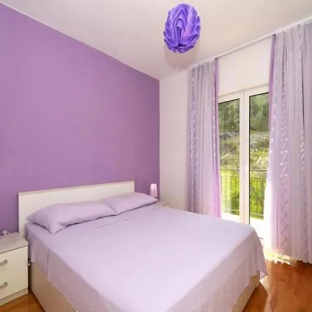 Apartment Apartments With Parking Space Arbanija, Ciovo - 5228 Trogir